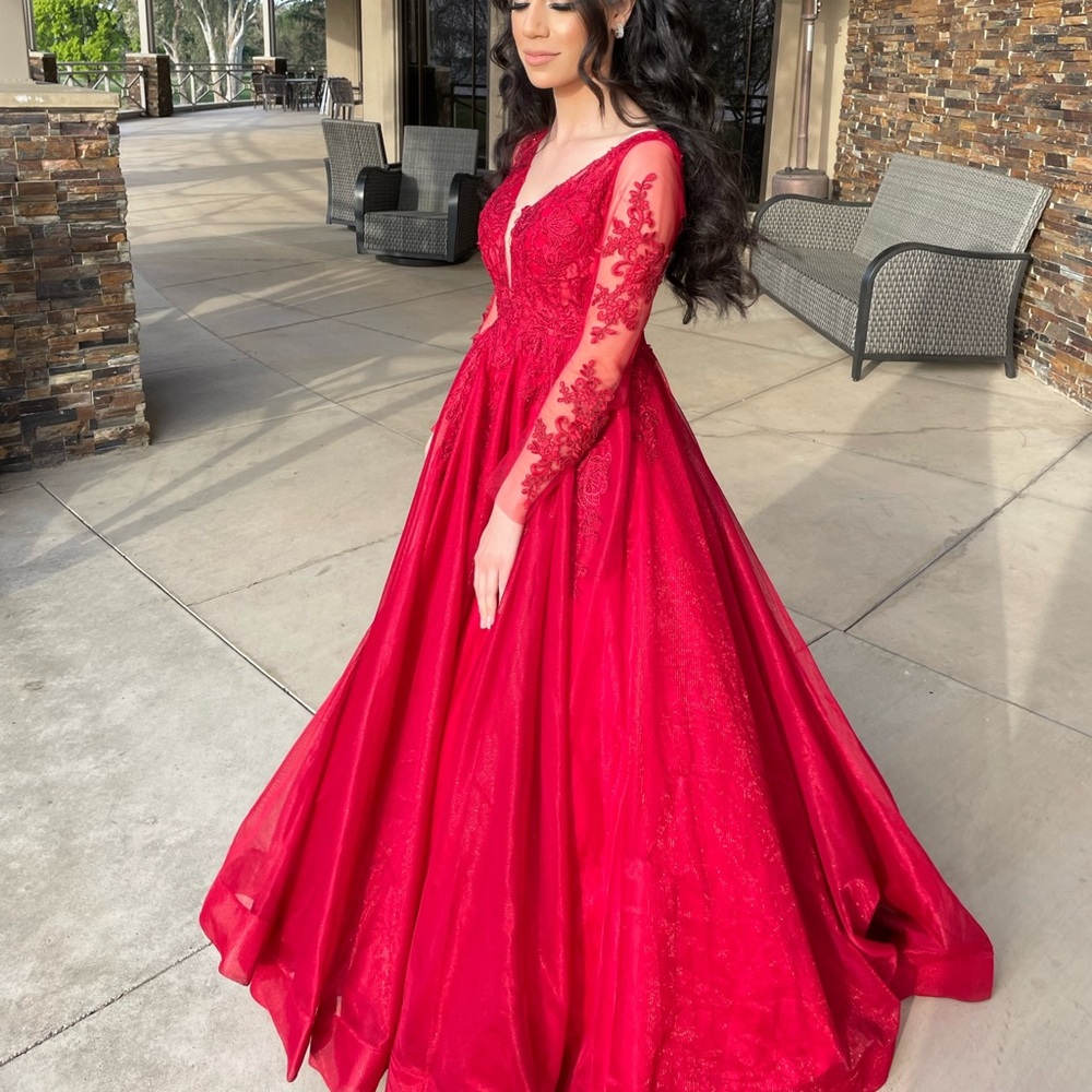 Red ballgown. Sleeves and appliqués added size xs
